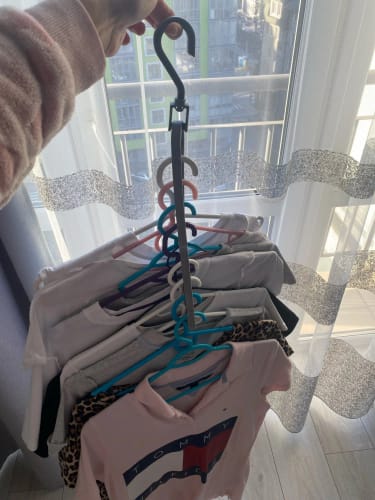 9-in-1 Smart Hanger Pro